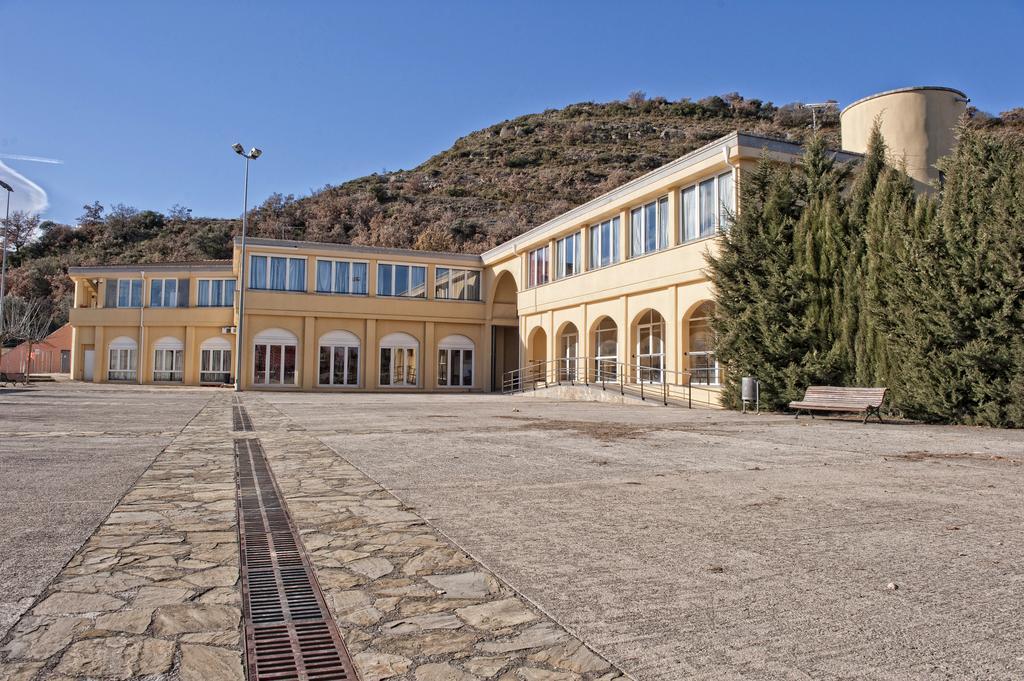 Alberg Montsec-Mur Guardia de Tremp المظهر الخارجي الصورة